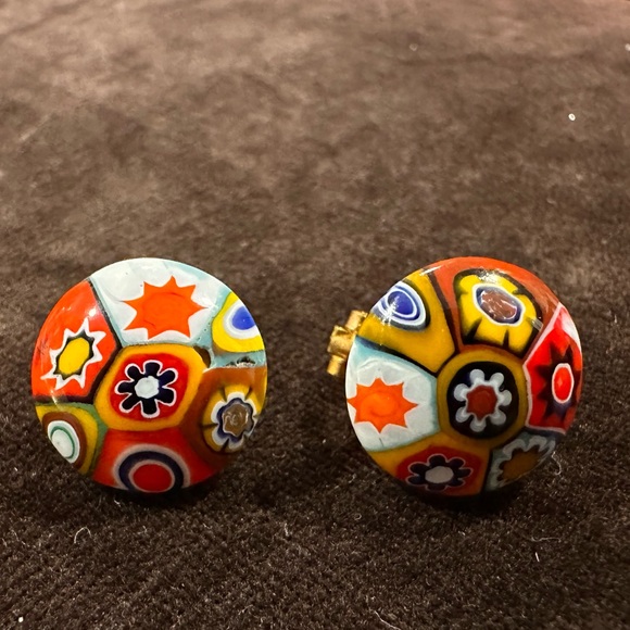 Vintage Clip on Earring - Picture 4 of 7